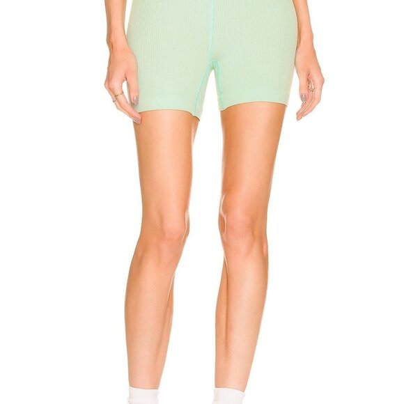 NWT FREE PEOPLE FREE THROW SHORTS FP MOVEMENT SHORTS SIZE MEDIUM - Picture 5 of 8